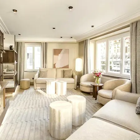 Charming With Balcony Apartament *
