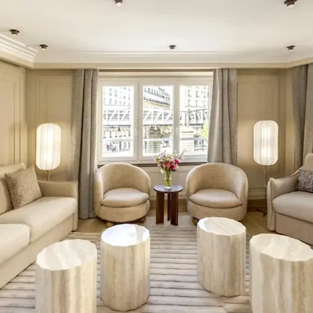 Charming With Balcony Apartament